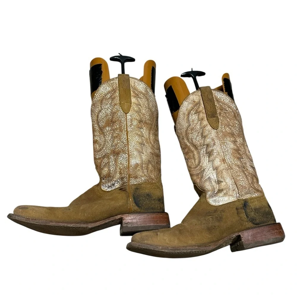 Durango Tan Men's Boots, size 10, pre-owned, gently used.